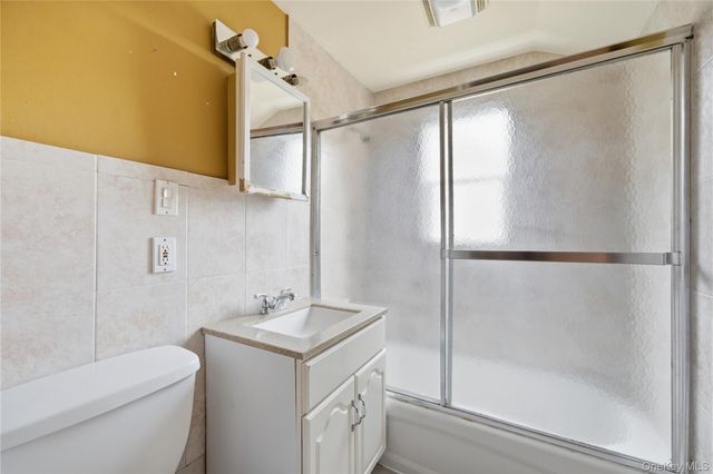 1074 Harrison Street, Uniondale, NY 11553