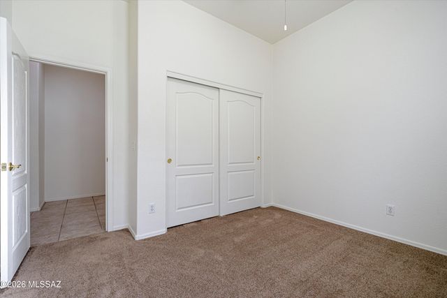 7472 W Cosmic Sky Drive, Tucson, AZ 85743