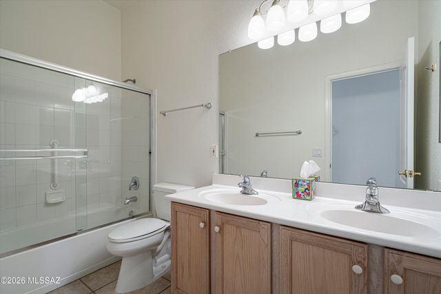 7472 W Cosmic Sky Drive, Tucson, AZ 85743