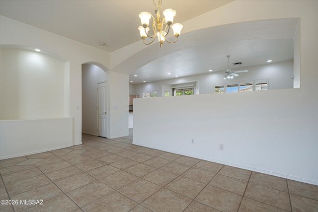 7472 W Cosmic Sky Drive, Tucson, AZ 85743