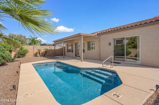 7472 W Cosmic Sky Drive, Tucson, AZ 85743