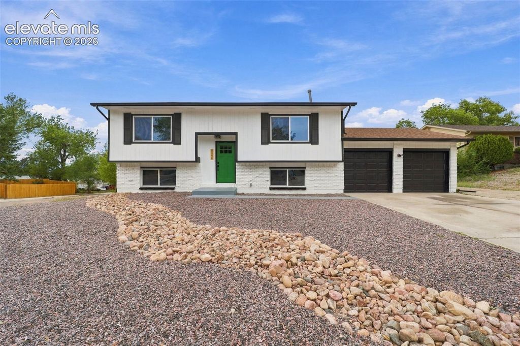1144 Kachina Drive, Colorado Springs, CO 80915 — exterior