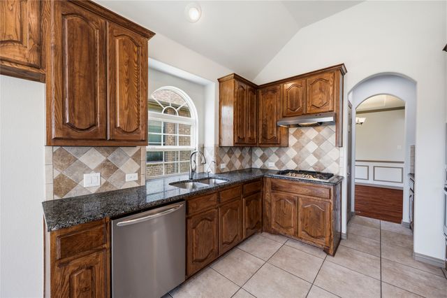 8329 Meadow Sweet Lane, Fort Worth, TX 76123
