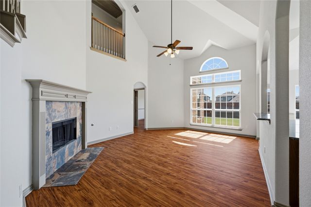 8329 Meadow Sweet Lane, Fort Worth, TX 76123