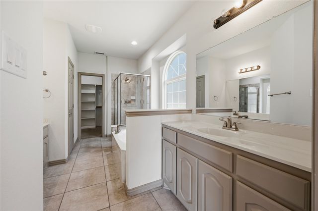 8329 Meadow Sweet Lane, Fort Worth, TX 76123