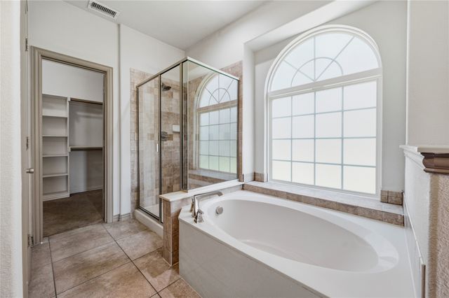 8329 Meadow Sweet Lane, Fort Worth, TX 76123