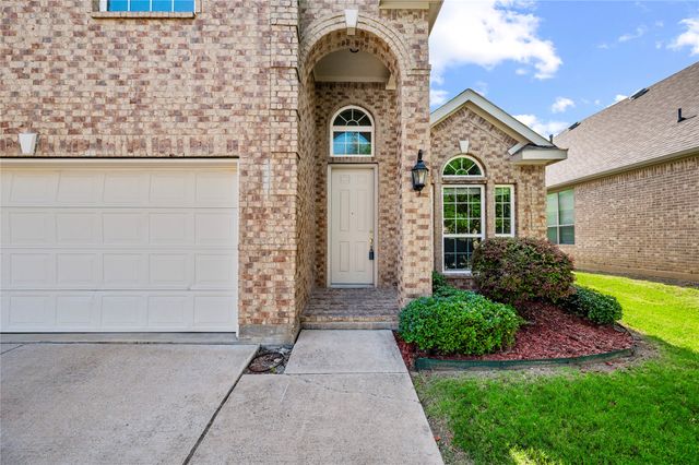 8329 Meadow Sweet Lane, Fort Worth, TX 76123