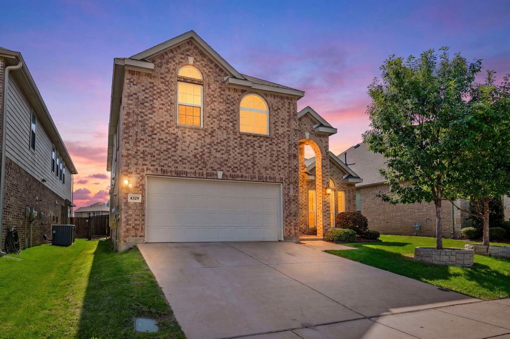 8329 Meadow Sweet Lane, Fort Worth, TX 76123