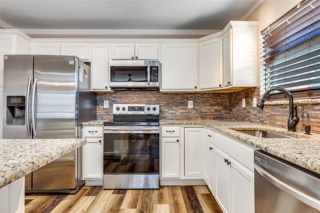 2709 Deer Creek Court, Garland, TX 75040