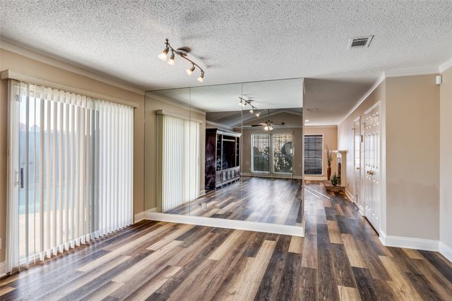 2709 Deer Creek Court, Garland, TX 75040