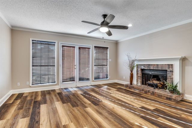 2709 Deer Creek Court, Garland, TX 75040