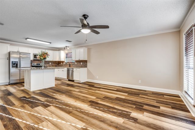 2709 Deer Creek Court, Garland, TX 75040