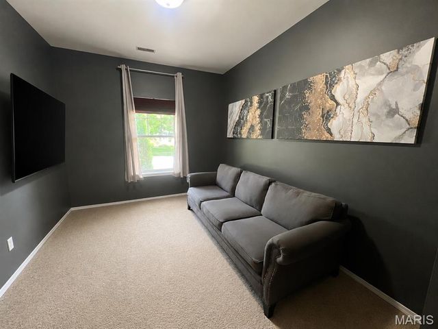 321 Hawks View Drive, O'fallon, MO 63368