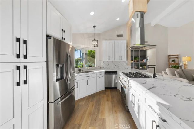 31657 Corte Encinas, Temecula, CA 92592