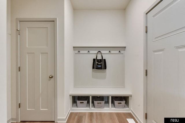 5413 N 191st Street, Elkhorn, NE 68022