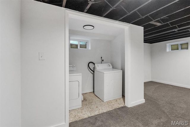 612 Sessions Avenue, Crestwood, MO 63126