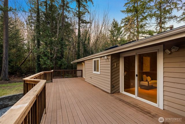 20341 170th Avenue NE, Woodinville, WA 98072