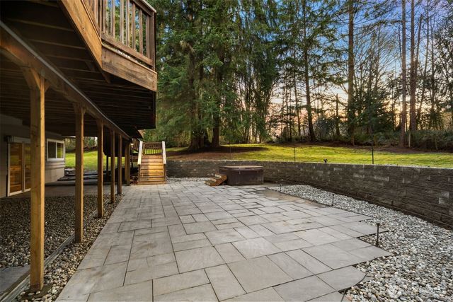 20341 170th Avenue NE, Woodinville, WA 98072