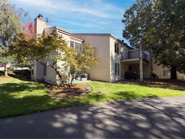 11776 Sw BOONES BEND Dr, Beaverton, OR 97008