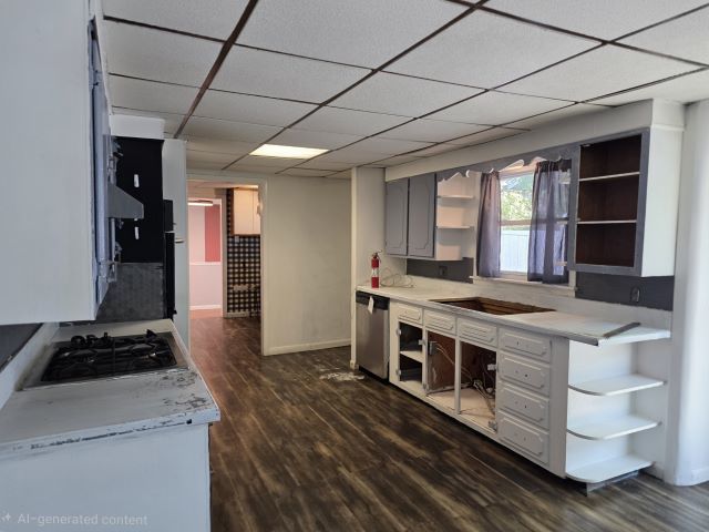 1820 N 14th Street, Herrin, IL 62948