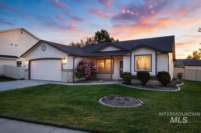 10335 W Wyatt Earp Drive, Star, ID 83669