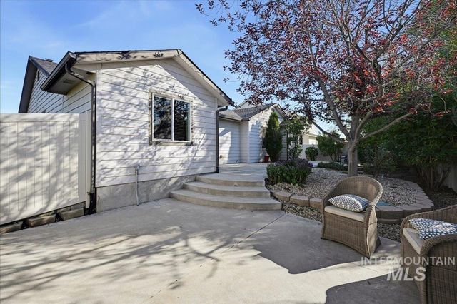 10335 W Wyatt Earp Drive, Star, ID 83669