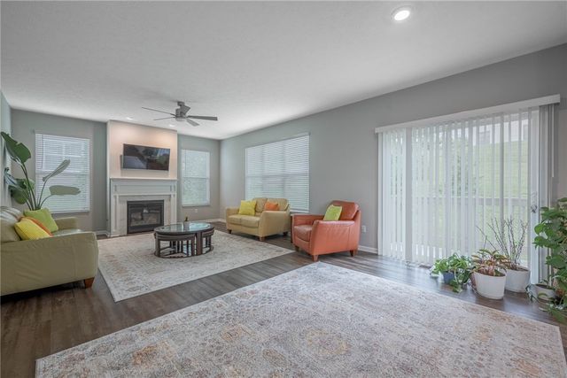 225 Pointe Oakwood Way, Oakwood, OH 45409