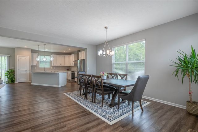 225 Pointe Oakwood Way, Oakwood, OH 45409