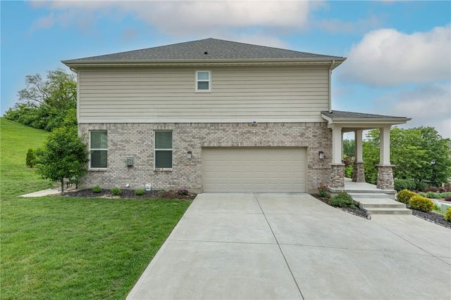 225 Pointe Oakwood Way, Oakwood, OH 45409