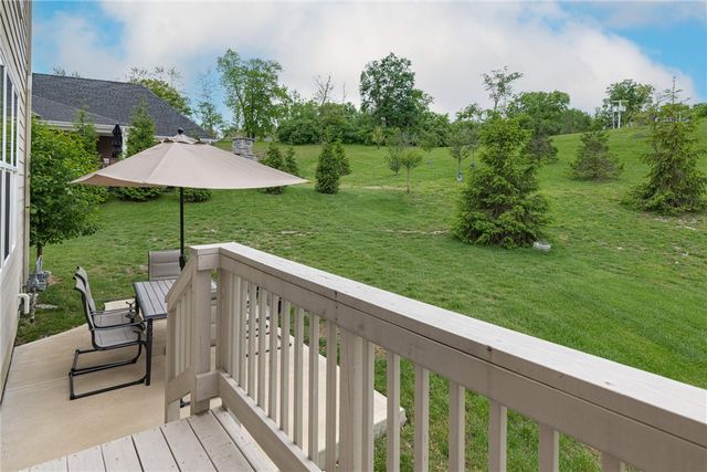 225 Pointe Oakwood Way, Oakwood, OH 45409