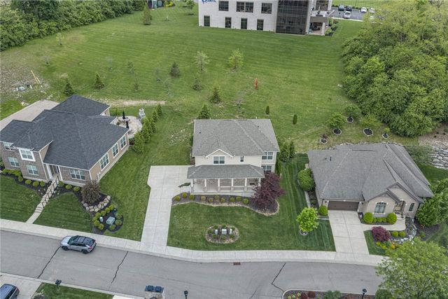 225 Pointe Oakwood Way, Oakwood, OH 45409
