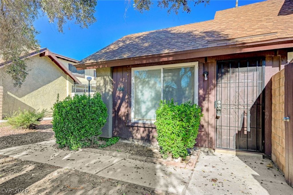 Image 2 of property listing at 4511 Sirius Avenue, Las Vegas, NV 89102