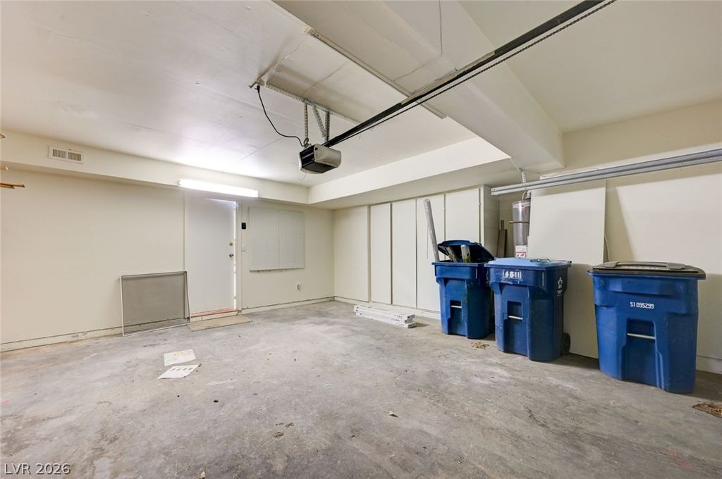 Image 20 of property listing at 4511 Sirius Avenue, Las Vegas, NV 89102