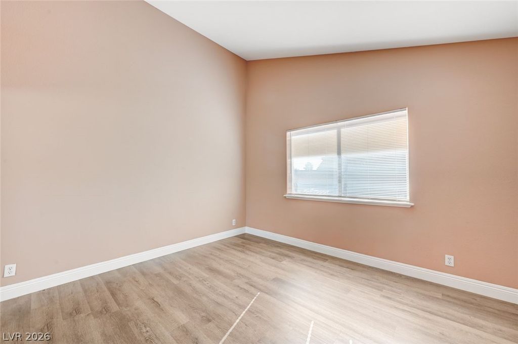 Image 23 of property listing at 4511 Sirius Avenue, Las Vegas, NV 89102