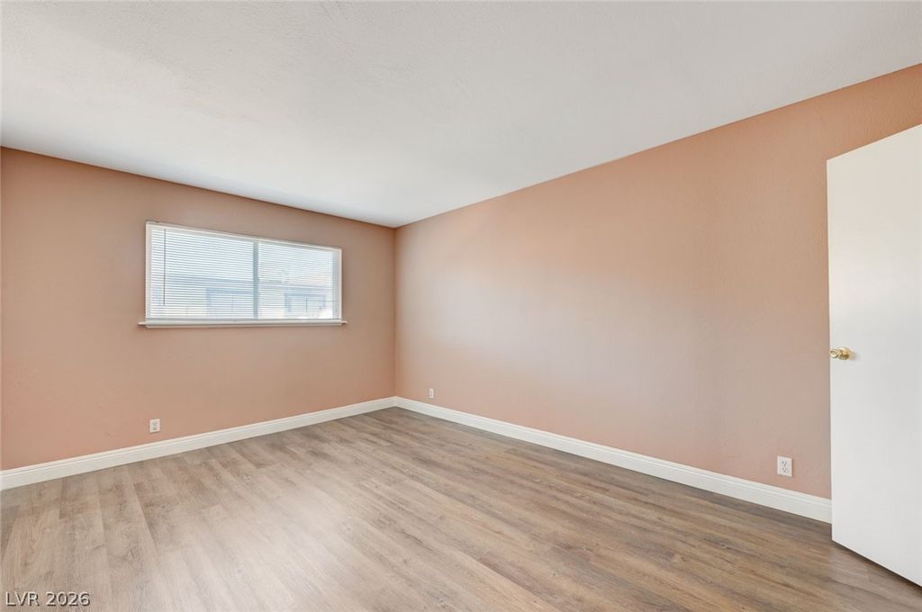 Image 29 of property listing at 4511 Sirius Avenue, Las Vegas, NV 89102
