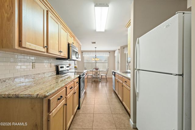 704 Breaux Road, Lafayette, LA 70507