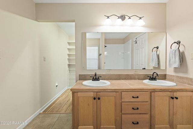 704 Breaux Road, Lafayette, LA 70507