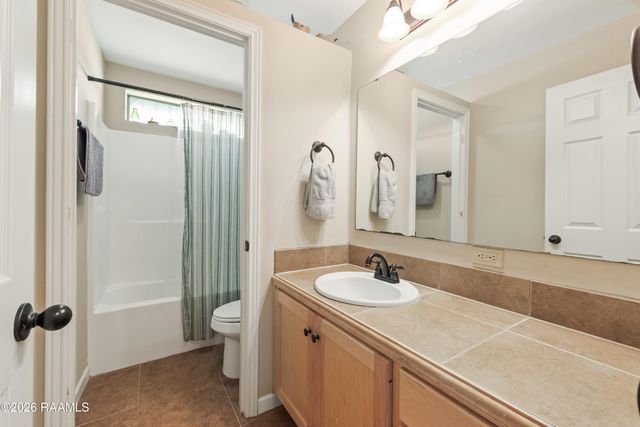 704 Breaux Road, Lafayette, LA 70507