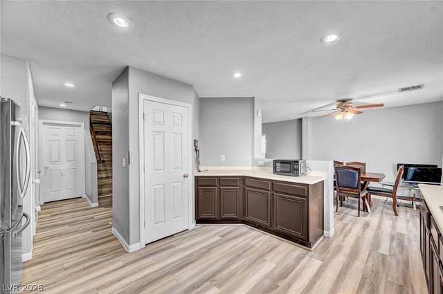 3966 Shimmering Plains Street, Las Vegas, NV 89129
