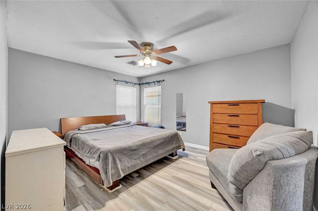 3966 Shimmering Plains Street, Las Vegas, NV 89129