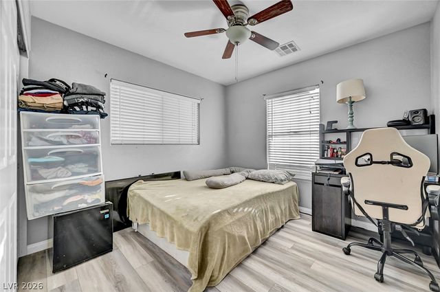 3966 Shimmering Plains Street, Las Vegas, NV 89129