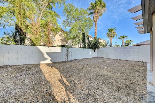 3966 Shimmering Plains Street, Las Vegas, NV 89129