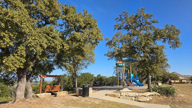 7600 Tessera PKWY, Lago Vista, TX 78645