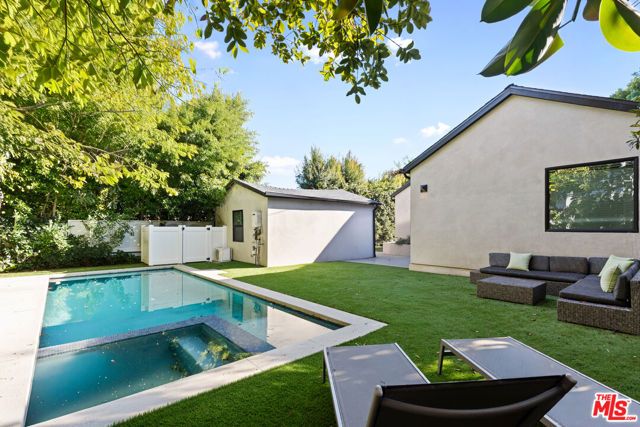 6743 Colgate Avenue, Los Angeles, CA 90048