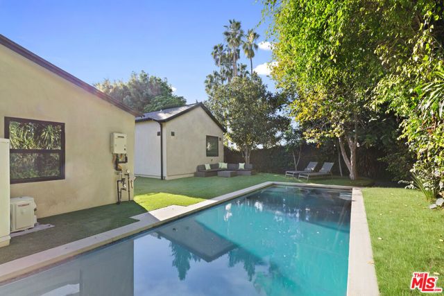 6743 Colgate Avenue, Los Angeles, CA 90048