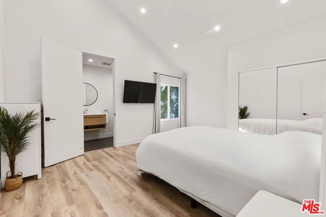 6743 Colgate Avenue, Los Angeles, CA 90048