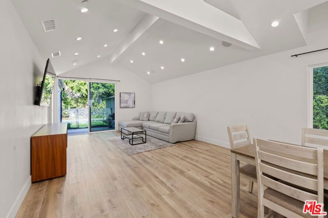 6743 Colgate Avenue, Los Angeles, CA 90048