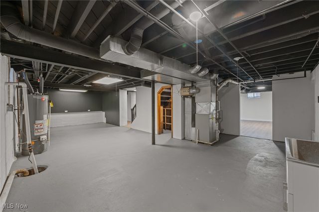 5266 Wilson Mills Road, Richmond Heights, OH 44143