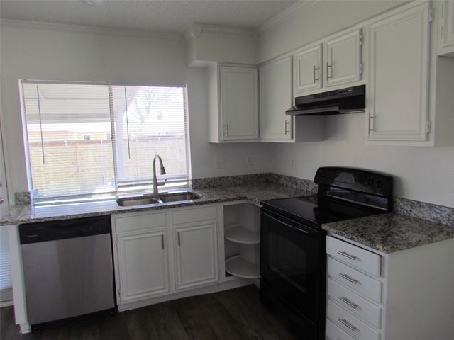 716 Via Bravo, Mesquite, TX 75150
