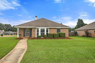 129 Bradford Place, Richland, MS 39218